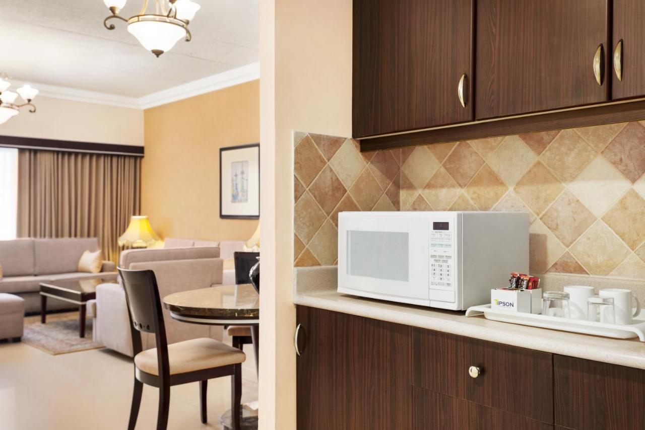 Eastyard Dammam Hotel - Formerly Ramada By Wyndham Дамам Екстериор снимка