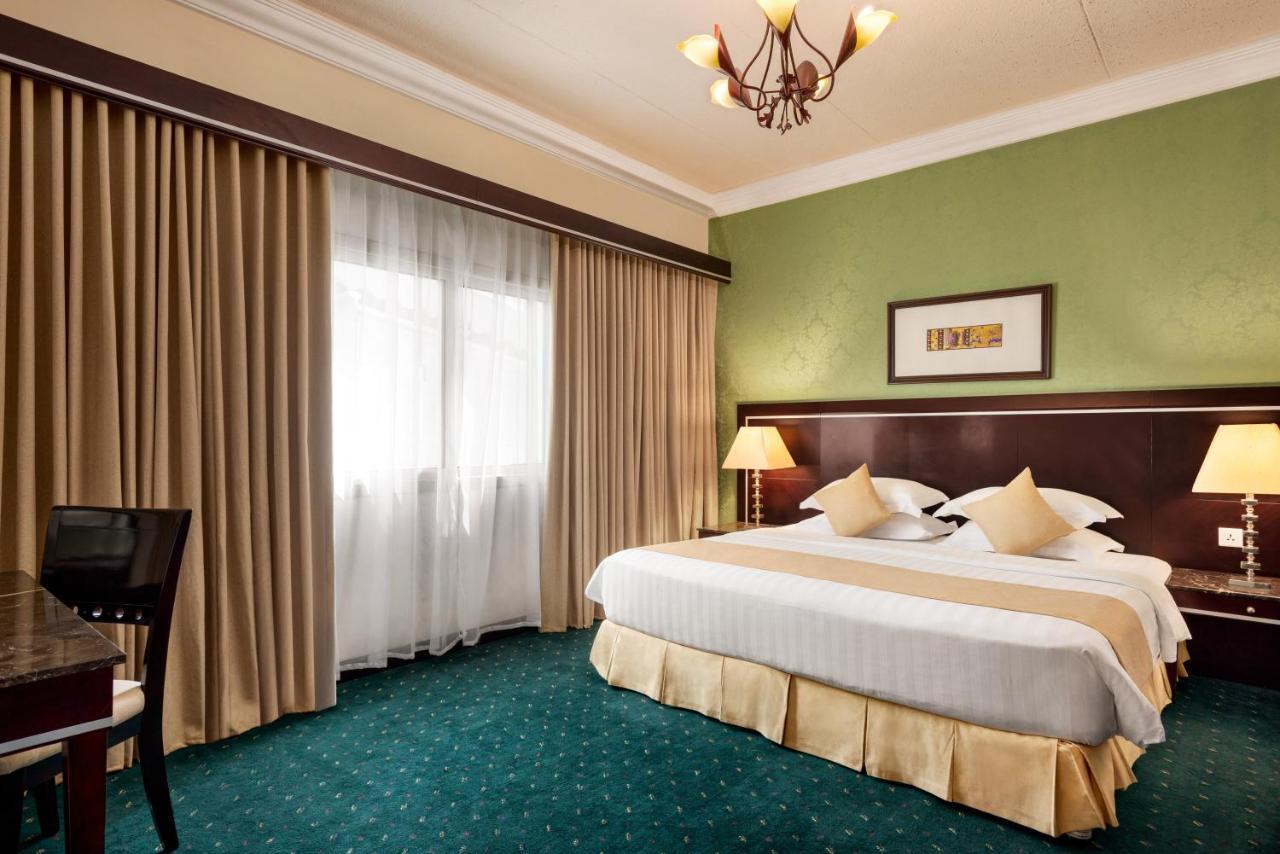 Eastyard Dammam Hotel - Formerly Ramada By Wyndham Дамам Екстериор снимка