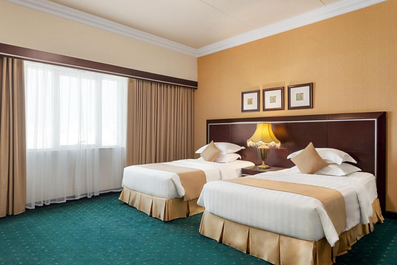 Eastyard Dammam Hotel - Formerly Ramada By Wyndham Дамам Екстериор снимка